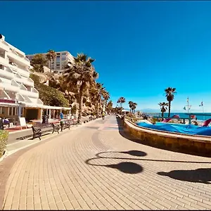 Zeus Apartment